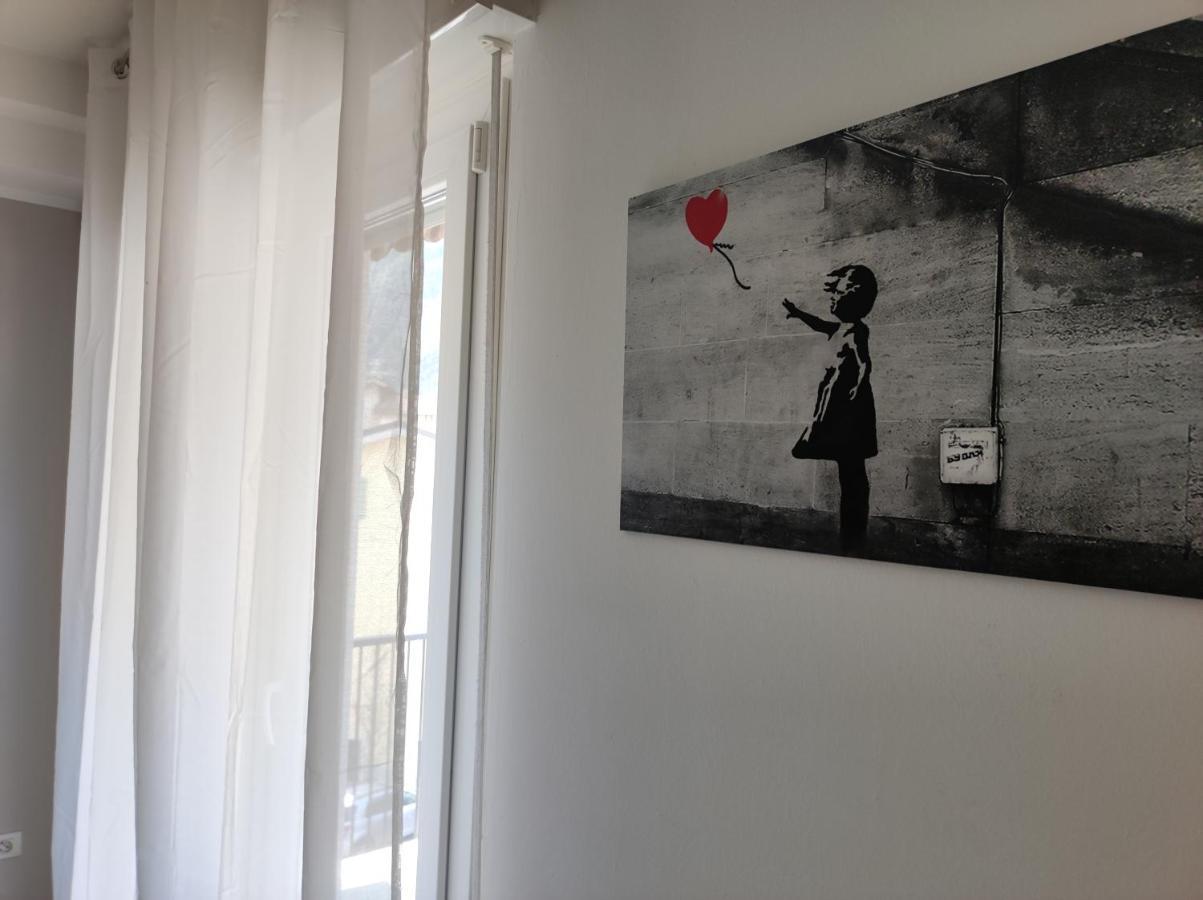 Qu4Ttro Apartment Riva del Garda Luaran gambar