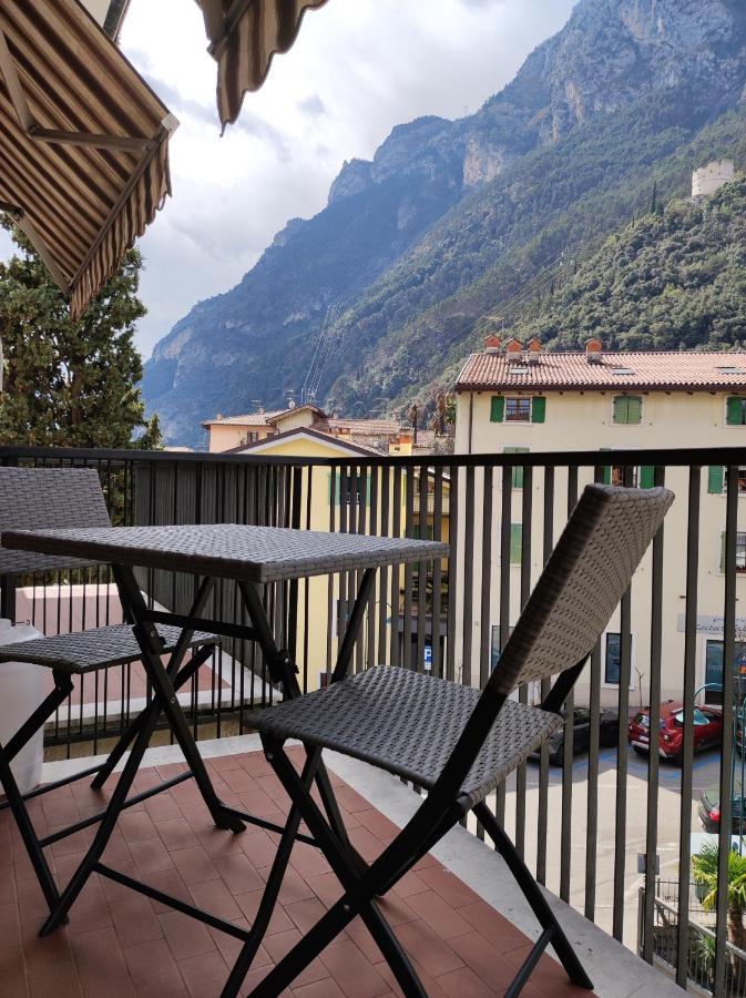 Qu4Ttro Apartment Riva del Garda Luaran gambar