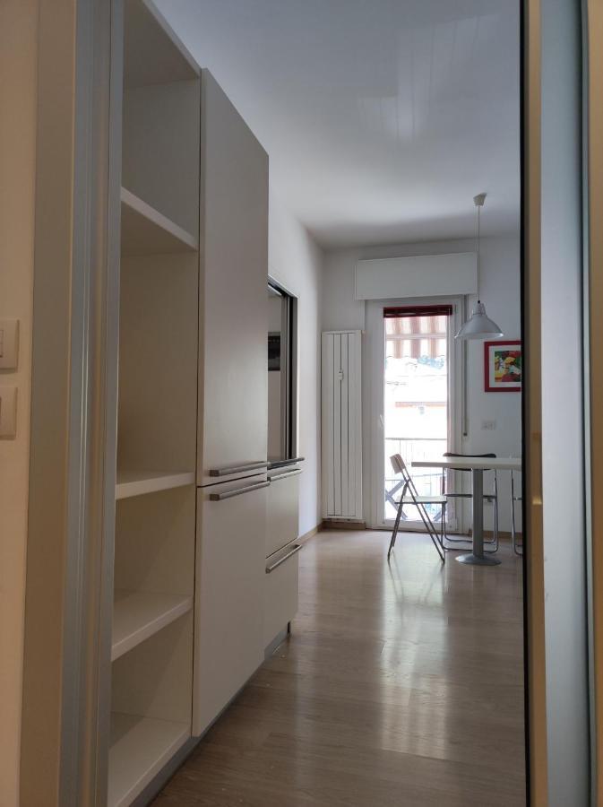 Qu4Ttro Apartment Riva del Garda Luaran gambar
